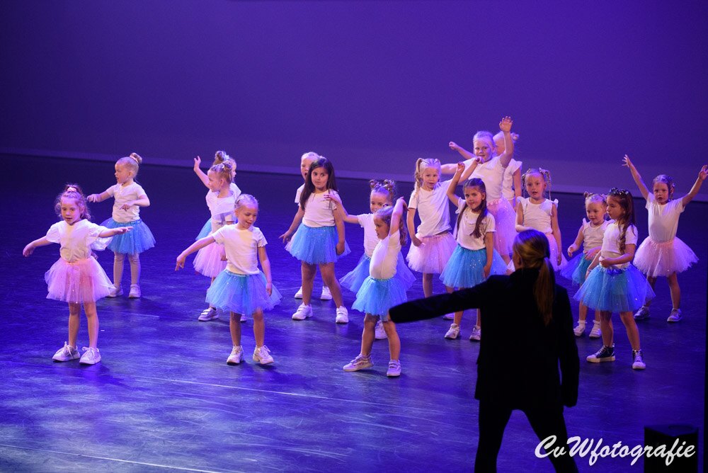Dansshow 2024 foto 153