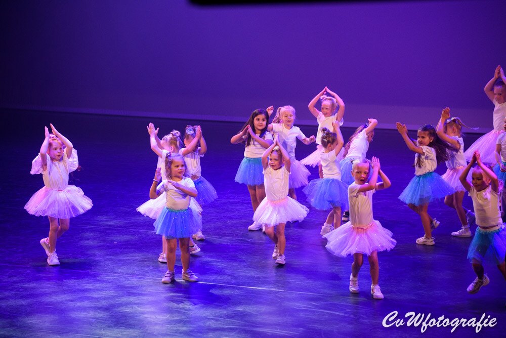 Dansshow 2024 foto 155