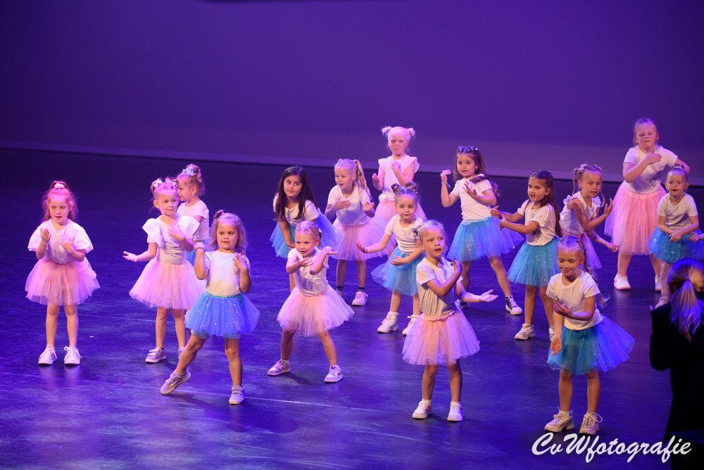 Dansshow 2024 foto 156