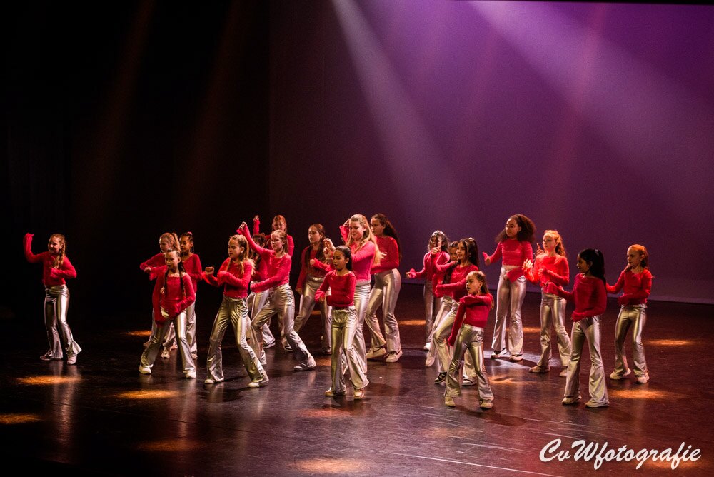 Dansshow 2024 foto 173