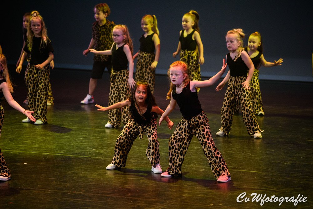 Dansshow 2024 foto 188