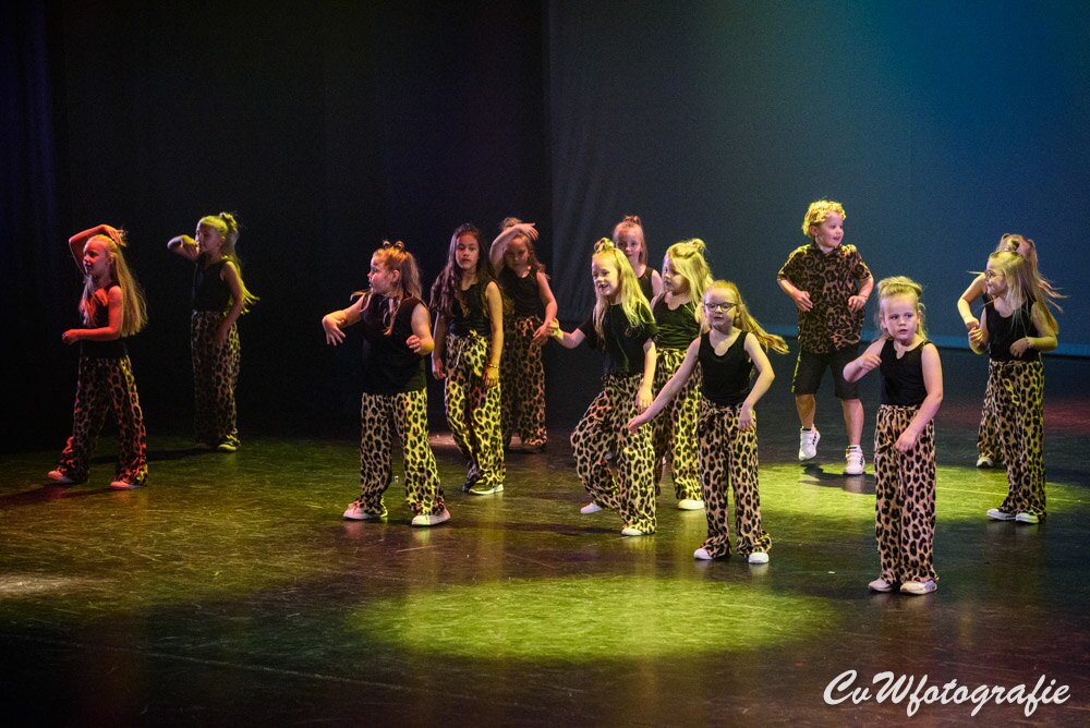 Dansshow 2024 foto 189