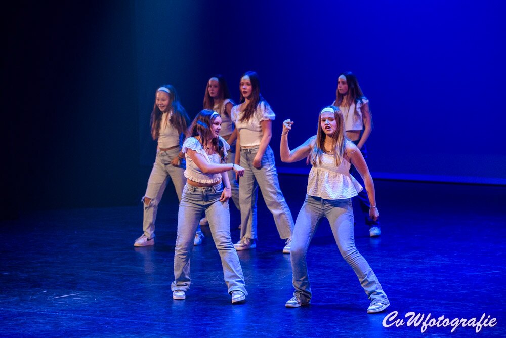 Dansshow 2024 foto 197