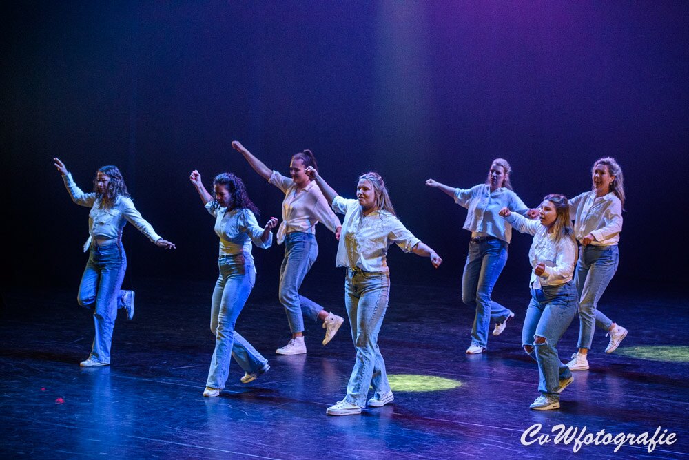 Dansshow 2024 foto 205
