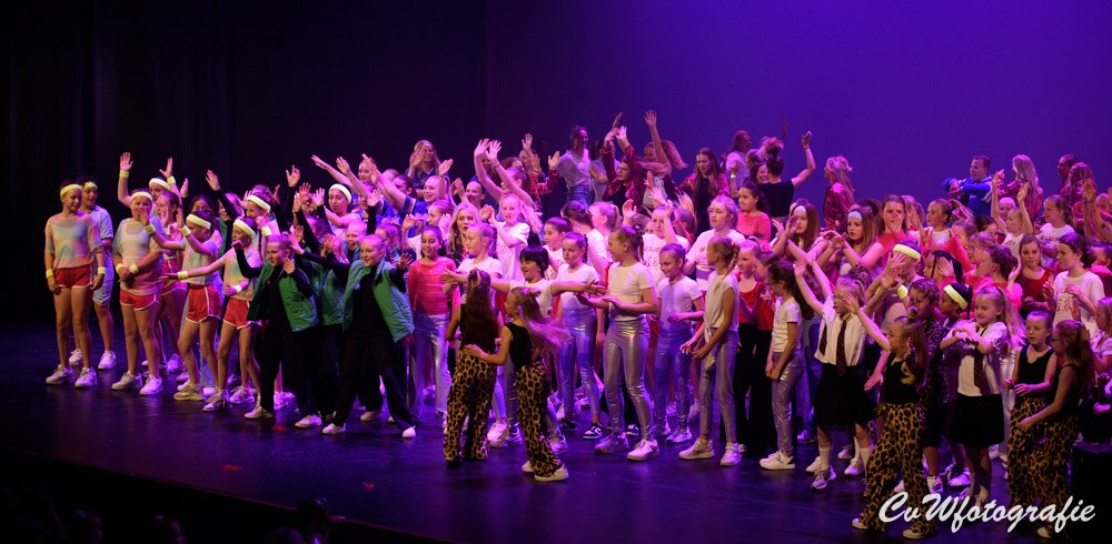 Dansshow 2024 foto 259