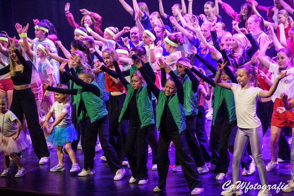 Dansshow 2024 foto 260
