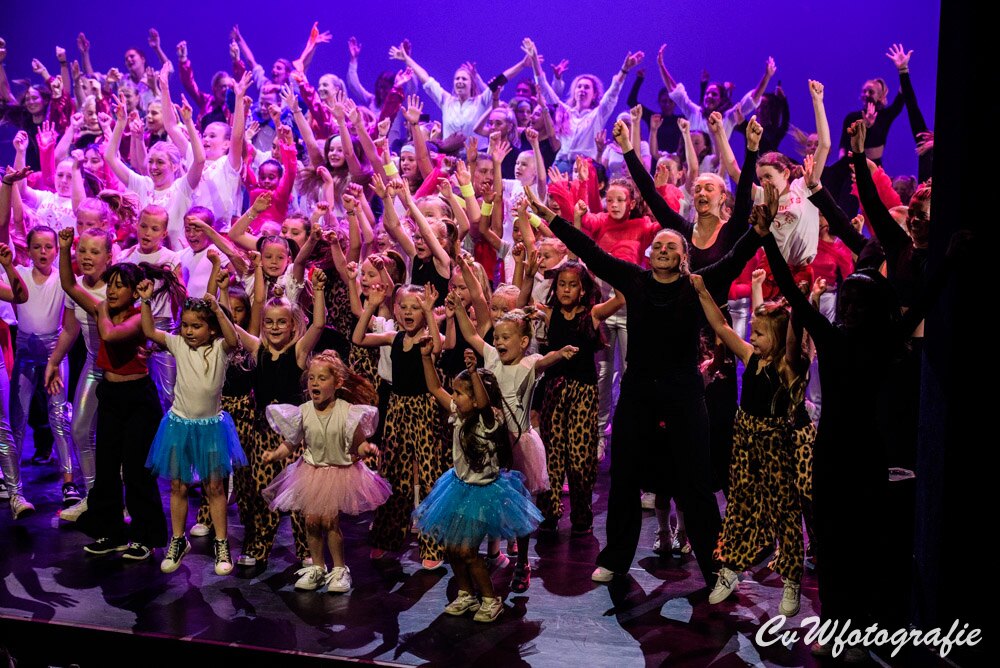 Dansshow 2024 foto 262
