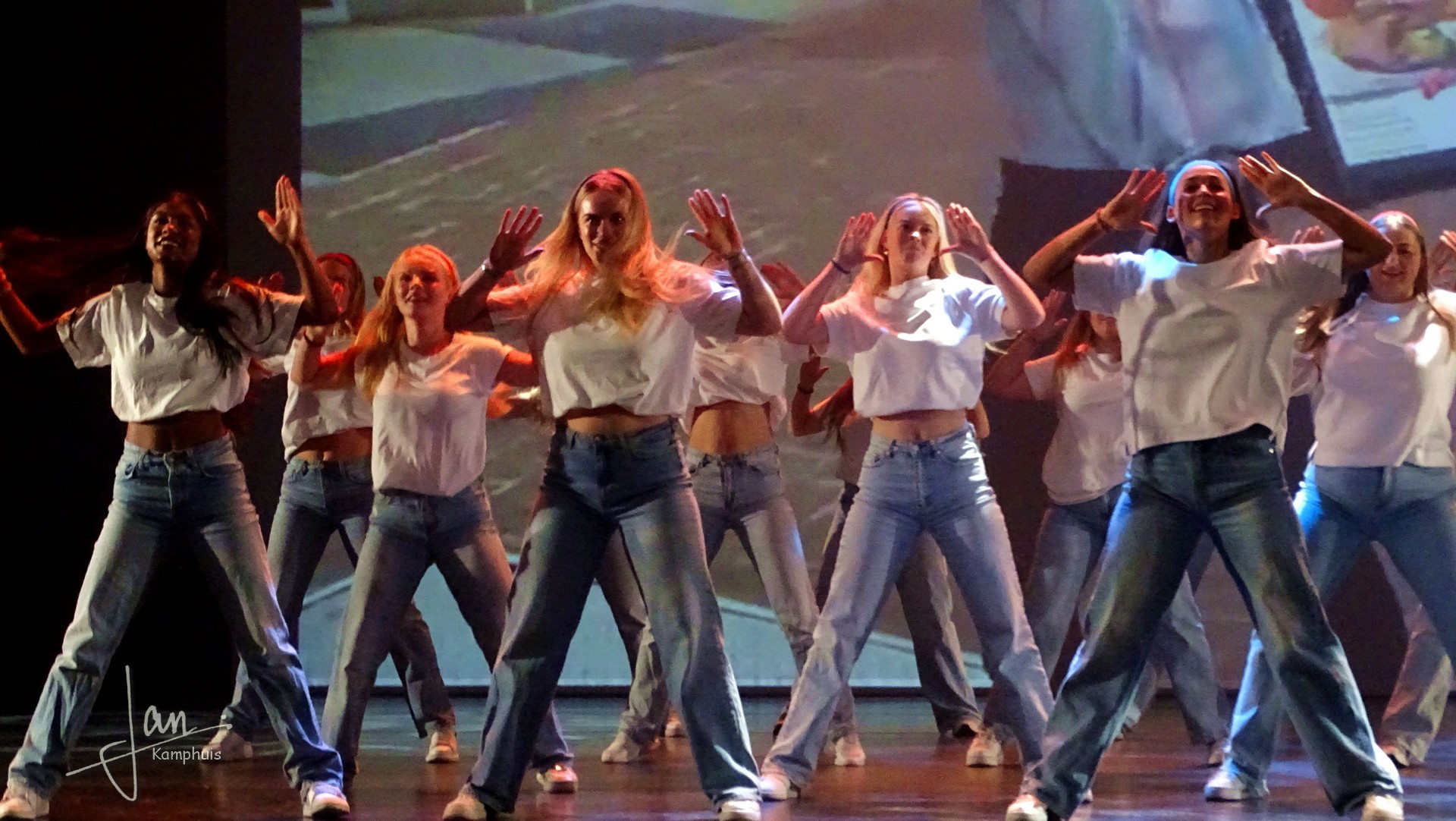 Dansshow Rewind 2025 foto 4
