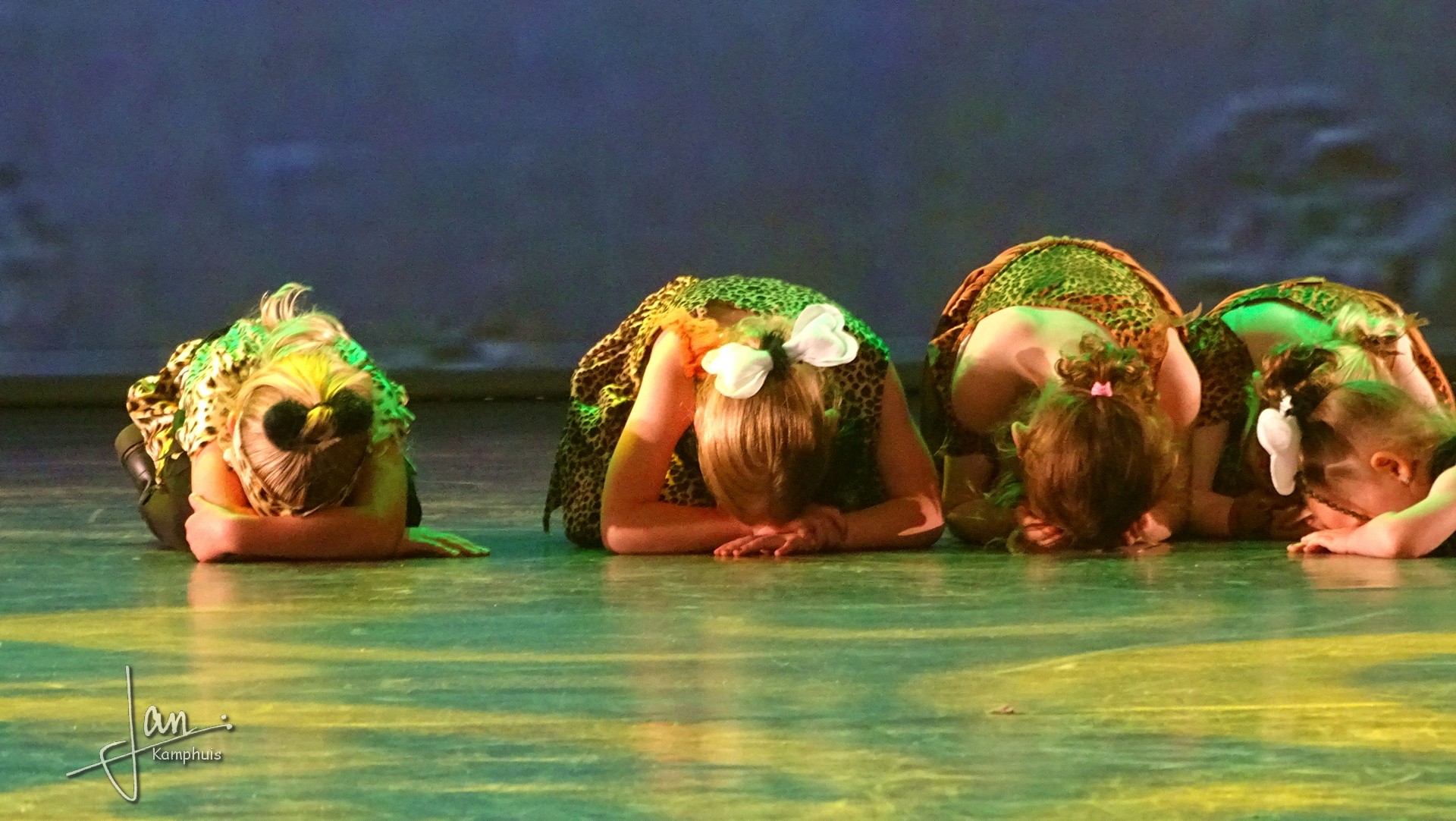 Dansshow Rewind 2025 foto 11