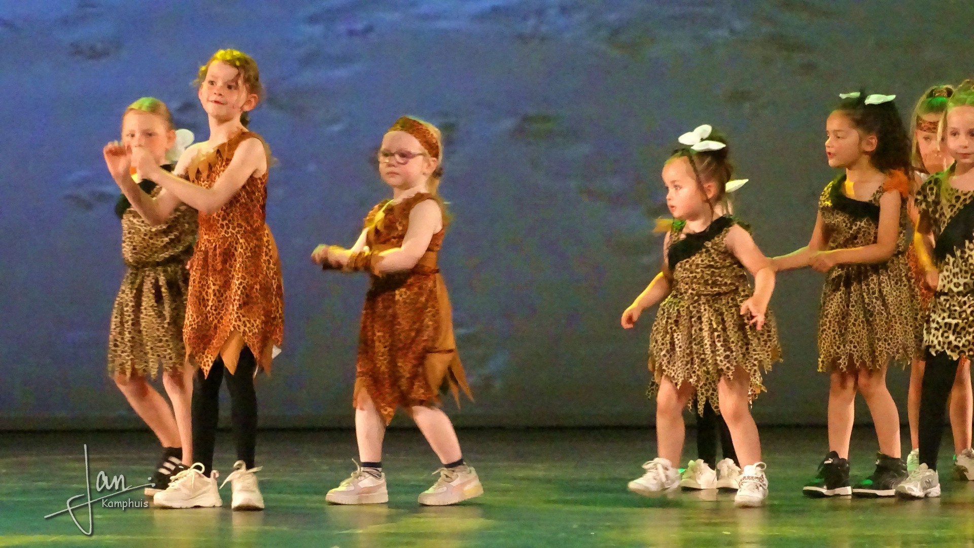 Dansshow Rewind 2025 foto 13