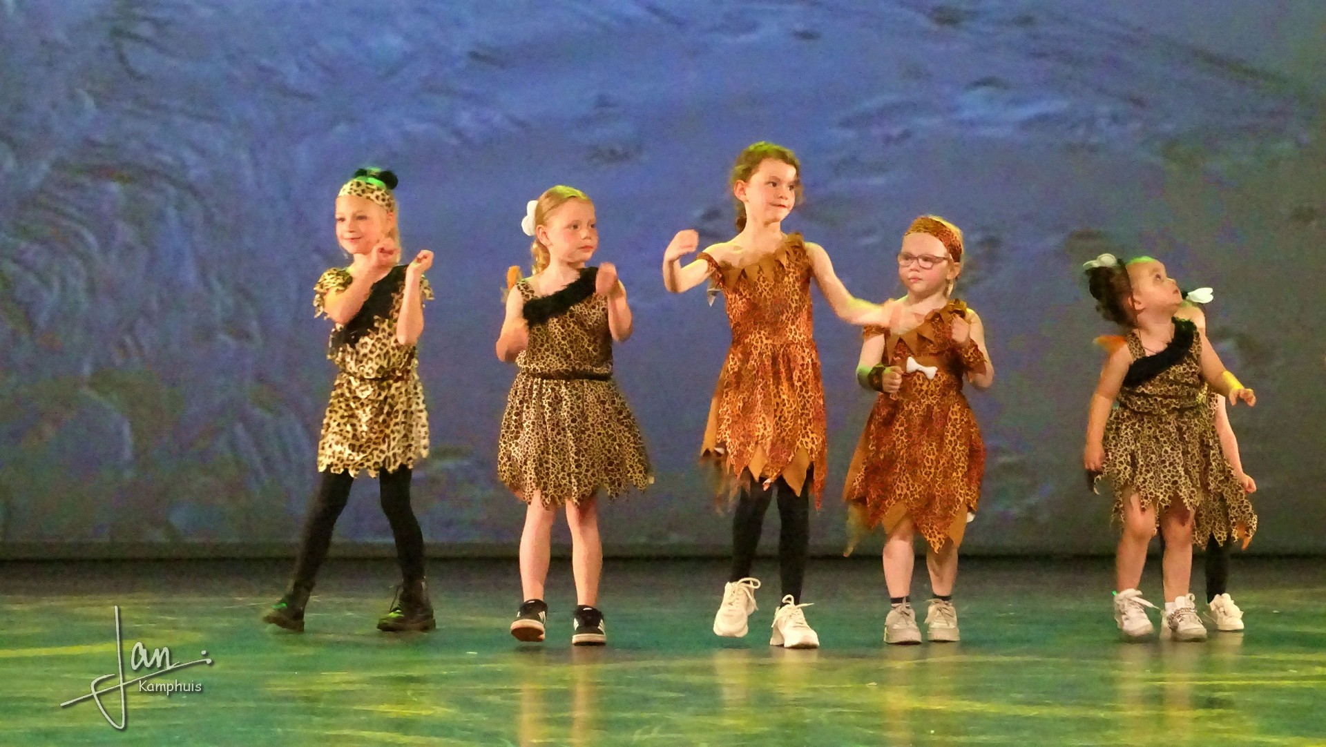 Dansshow Rewind 2025 foto 14