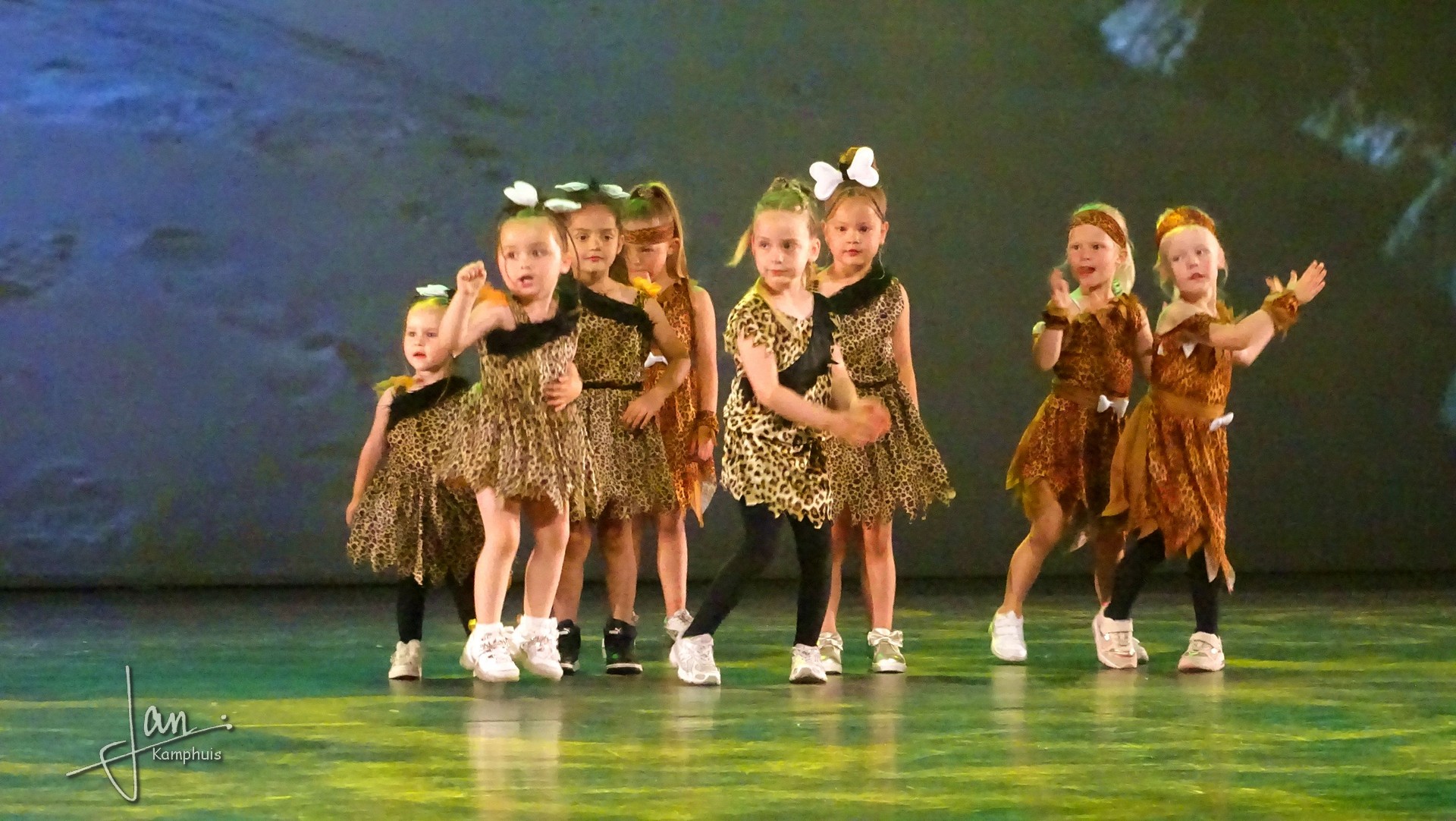 Dansshow Rewind 2025 foto 16