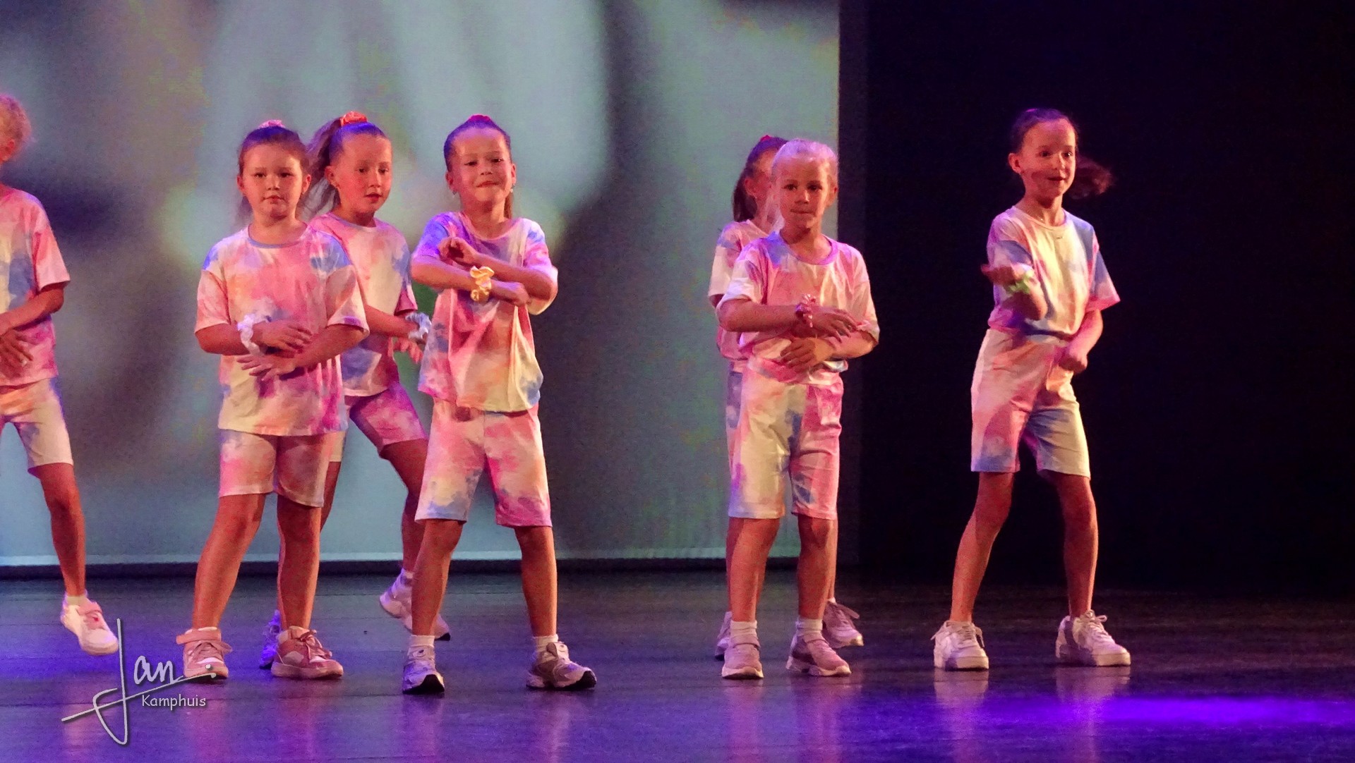 Dansshow Rewind 2025 foto 19