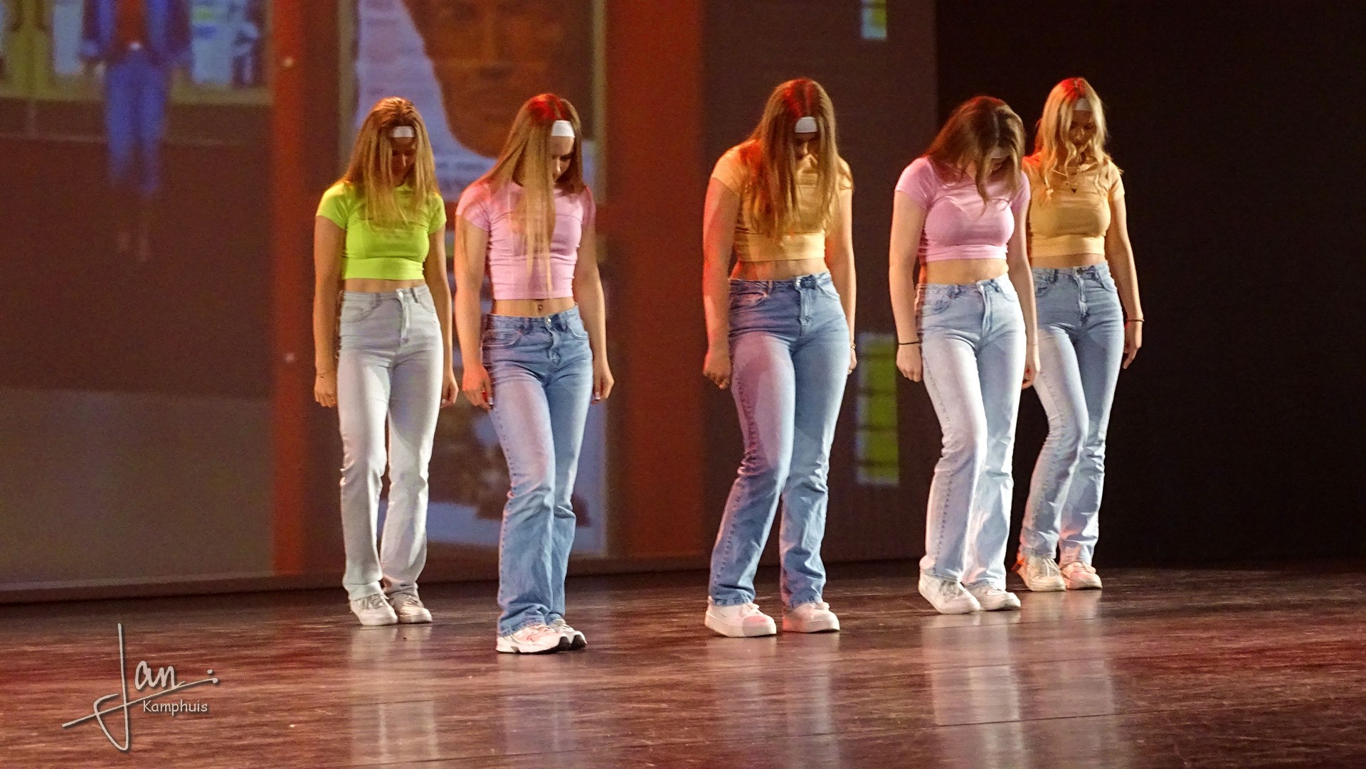 Dansshow Rewind 2025 foto 23
