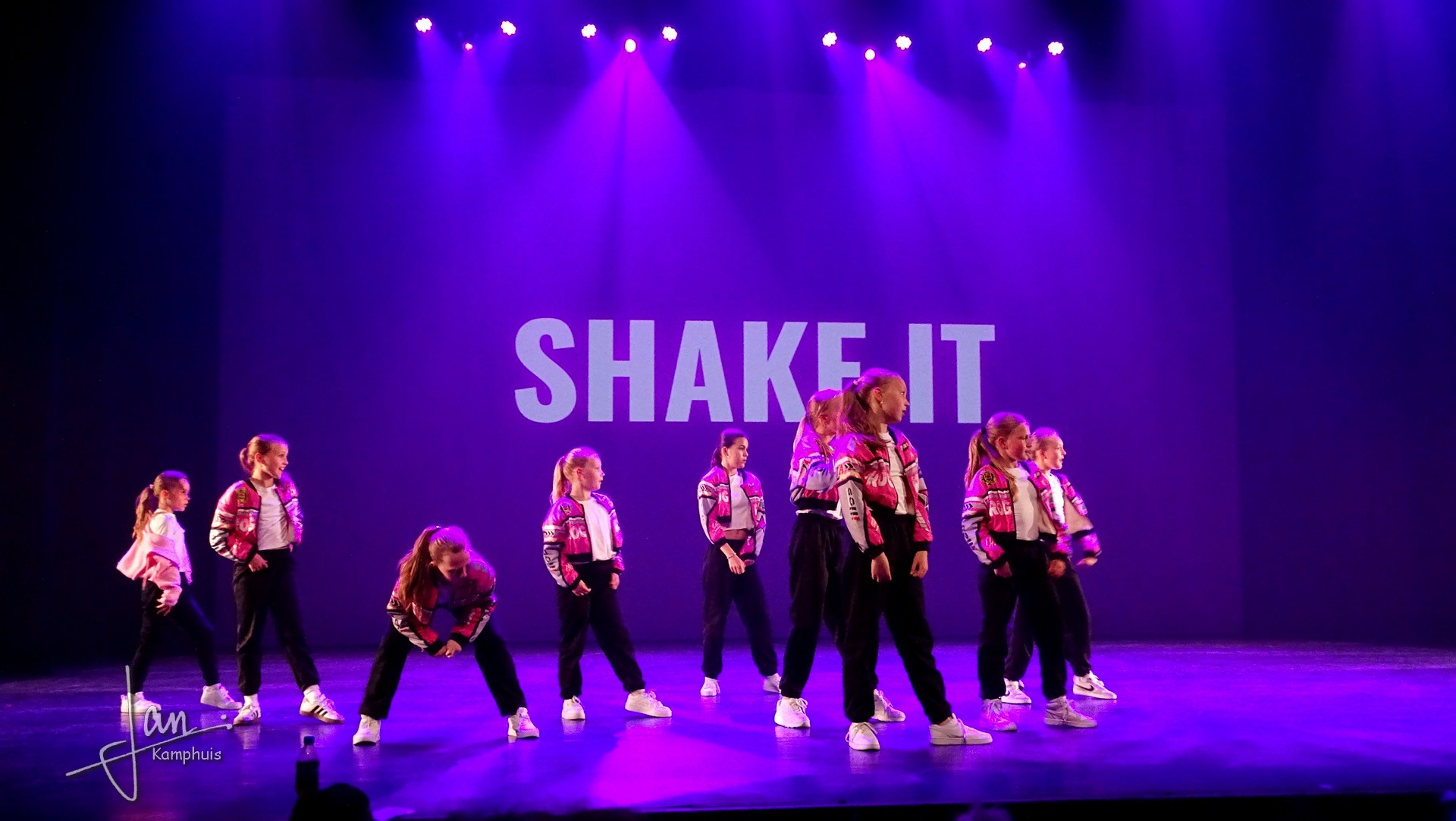 Dansshow Rewind 2025 foto 31