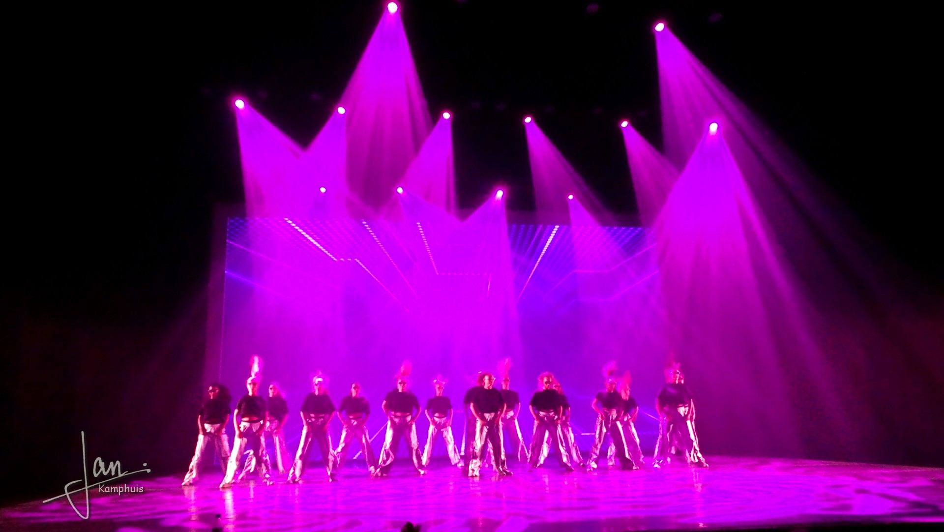 Dansshow Rewind 2025 foto 82