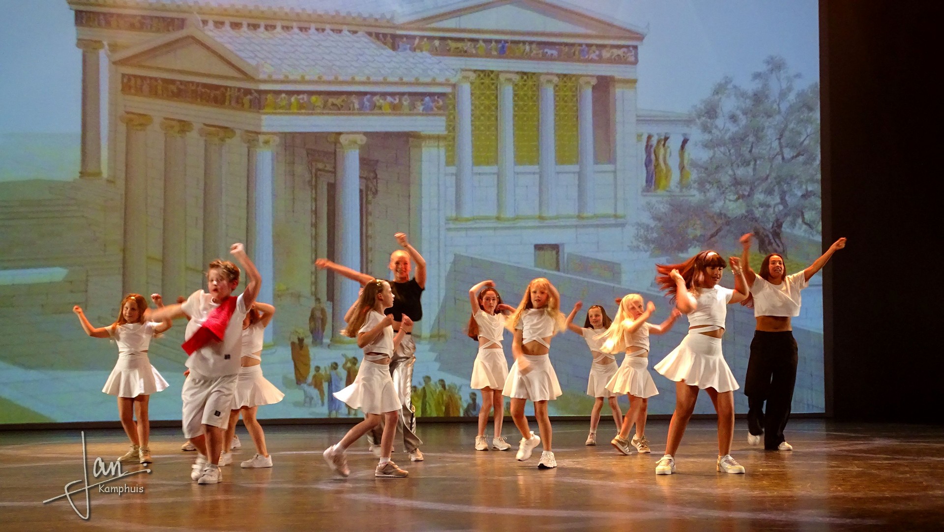 Dansshow Rewind 2025 foto 135