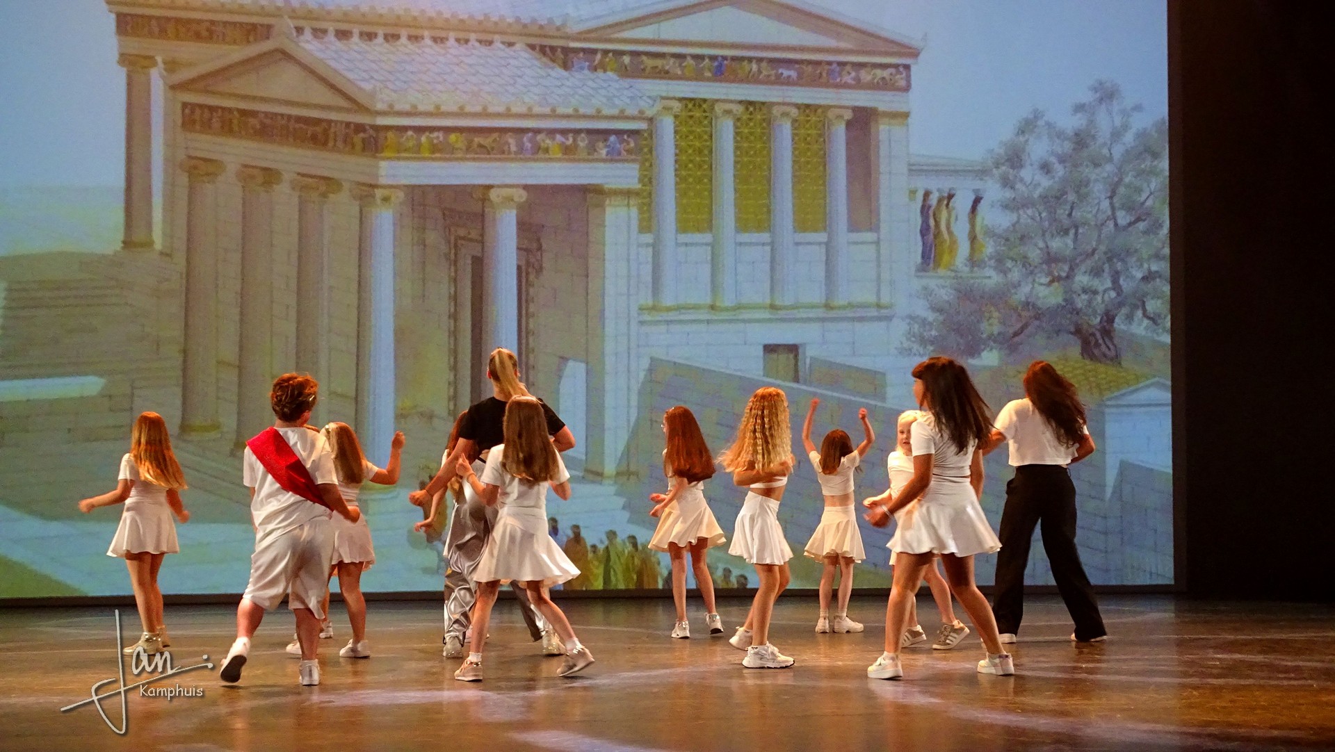 Dansshow Rewind 2025 foto 136