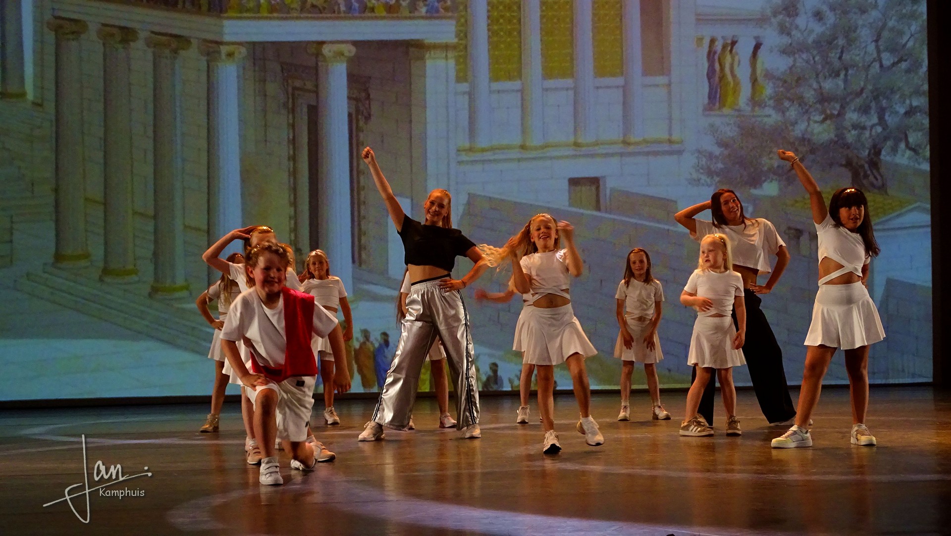 Dansshow Rewind 2025 foto 138