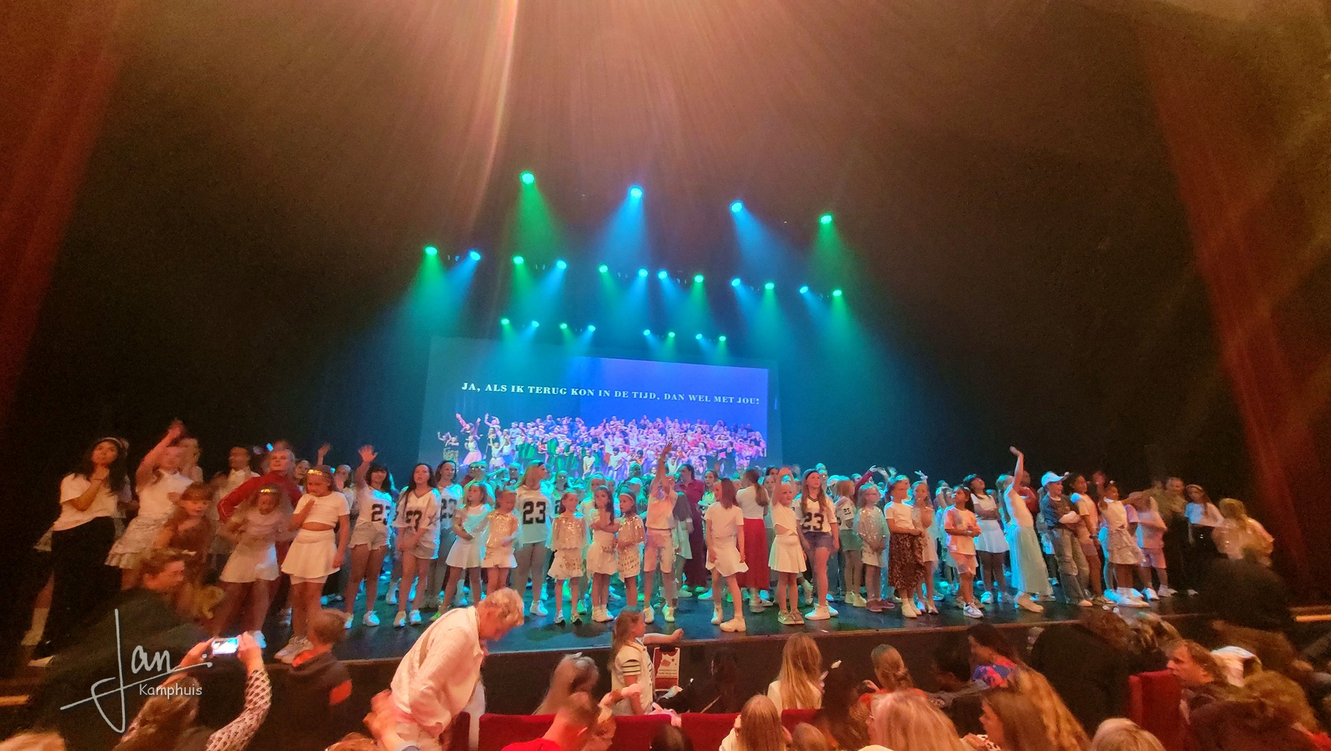Dansshow Rewind 2025 foto 200